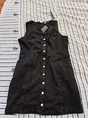 Levi's Black Sleeveless A-line Dress with Back Belt Detail